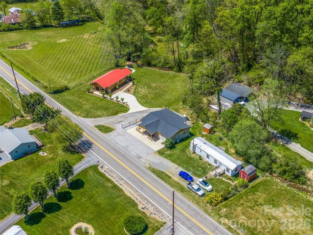 5881 US 23 Highway, Mars Hill, NC 28754