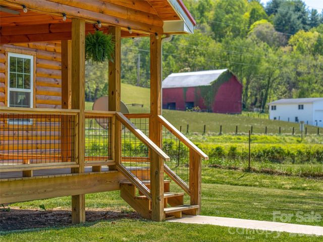 5881 US 23 Highway, Mars Hill, NC 28754