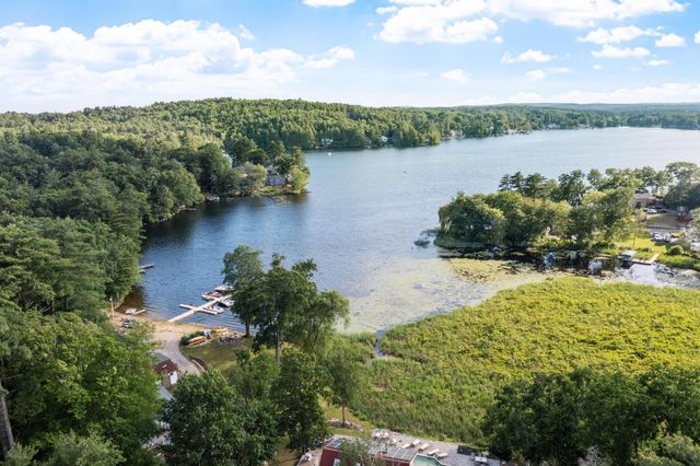 7 Beach Road, Hampstead, NH 03841