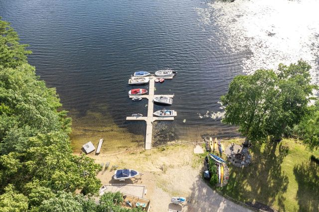 7 Beach Road, Hampstead, NH 03841