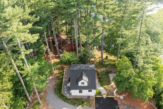 7 Beach Road, Hampstead, NH 03841
