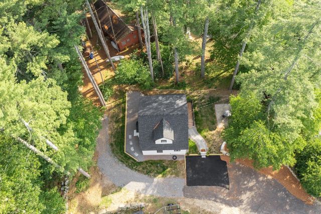 7 Beach Road, Hampstead, NH 03841