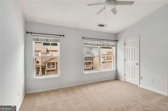 1368 Liberty Parkway NW, Atlanta, GA 30318