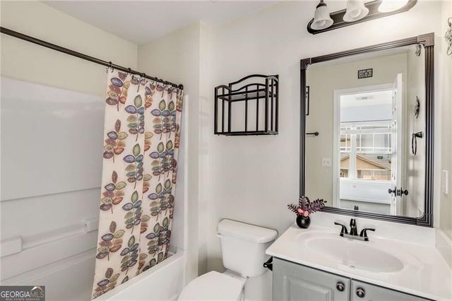 1368 Liberty Parkway NW, Atlanta, GA 30318
