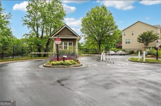 1368 Liberty Parkway NW, Atlanta, GA 30318