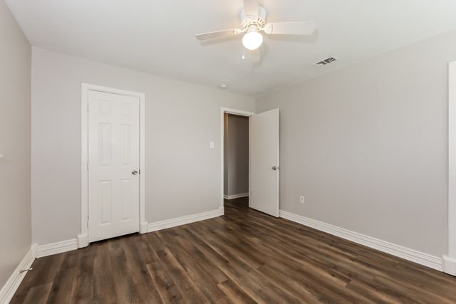 5932 Lalagray Lane, Watauga, TX 76148