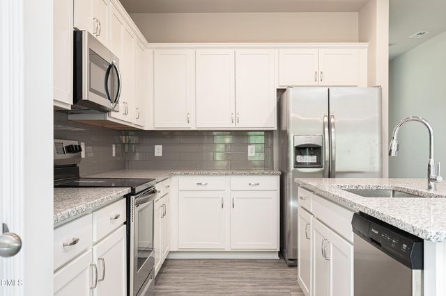 206 E American Marigold Drive, Benson, NC 27504