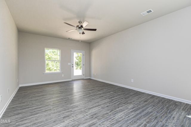 206 E American Marigold Drive, Benson, NC 27504