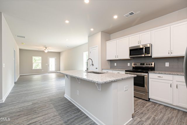 206 E American Marigold Drive, Benson, NC 27504