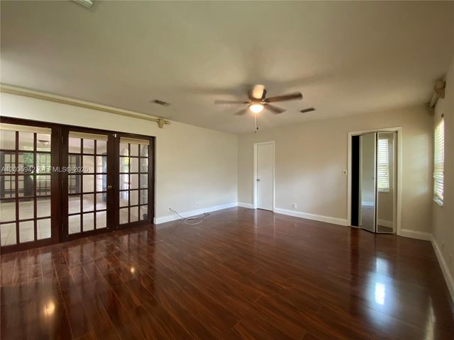 490 Bonaventure Boulevard, Weston, FL 33326