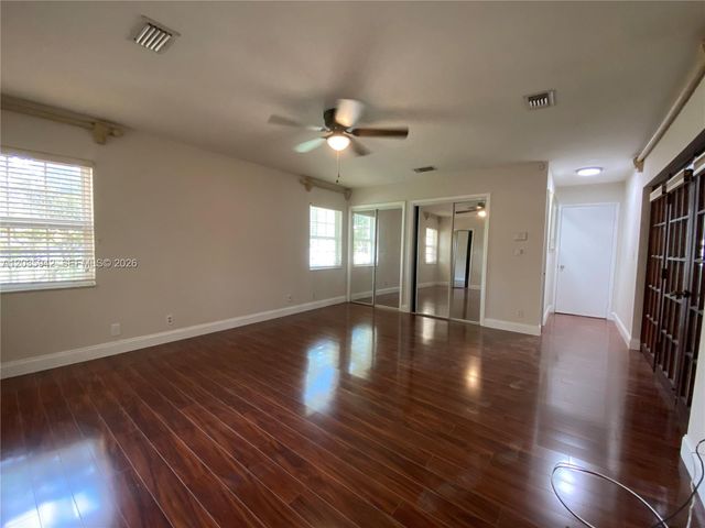 490 Bonaventure Boulevard, Weston, FL 33326