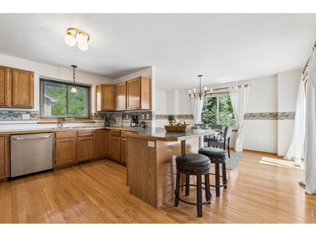 2325 Hampstead Dr, Loveland, CO 80538