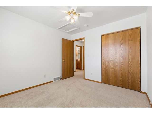 2325 Hampstead Dr, Loveland, CO 80538