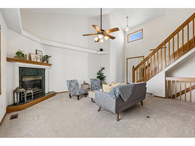 2325 Hampstead Dr, Loveland, CO 80538