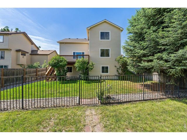 2325 Hampstead Dr, Loveland, CO 80538