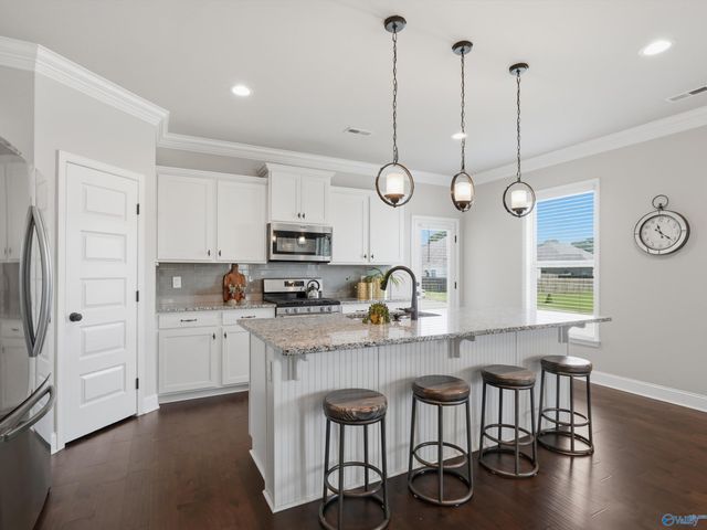 3029 Peevey Creek Lane, Owens Cross Roads, AL 35763