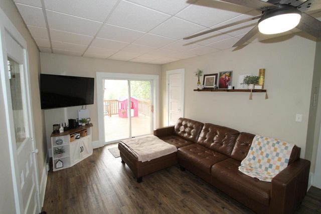 608 S Browns Lake DRIVE, Burlington, WI 53105