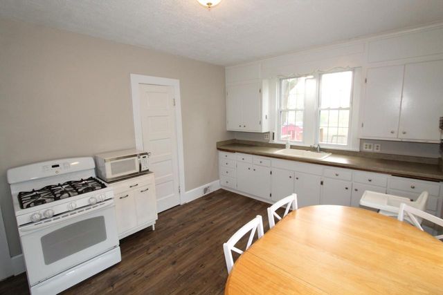 608 S Browns Lake DRIVE, Burlington, WI 53105