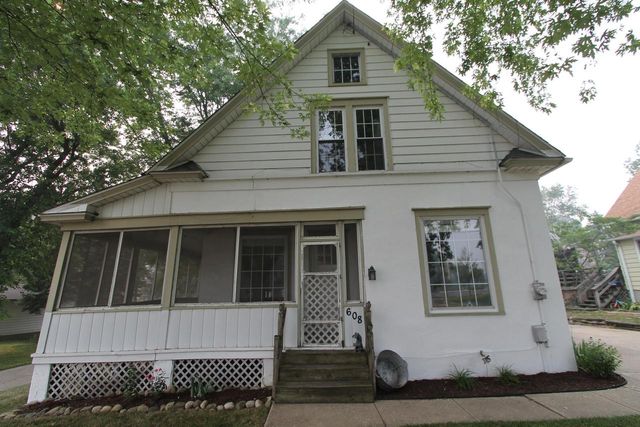 608 S Browns Lake DRIVE, Burlington, WI 53105