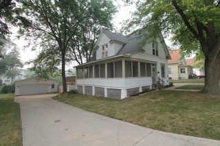 608 S Browns Lake DRIVE, Burlington, WI 53105