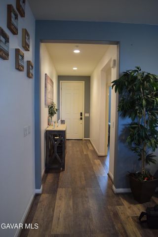 2901 Bracken Way, Palmdale, CA 93551