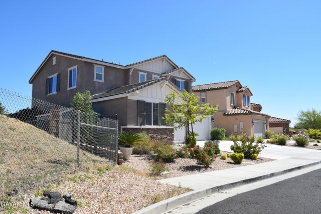 2901 Bracken Way, Palmdale, CA 93551