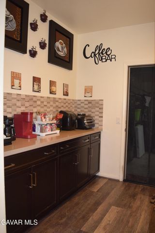 2901 Bracken Way, Palmdale, CA 93551