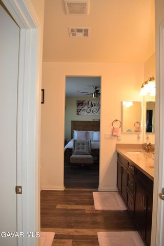 2901 Bracken Way, Palmdale, CA 93551
