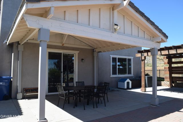 2901 Bracken Way, Palmdale, CA 93551