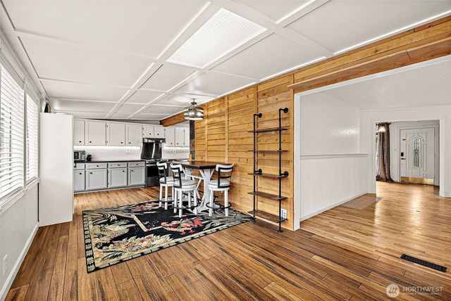 3311 Heather Place W, University Place, WA 98466