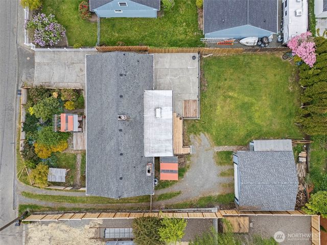 3311 Heather Place W, University Place, WA 98466