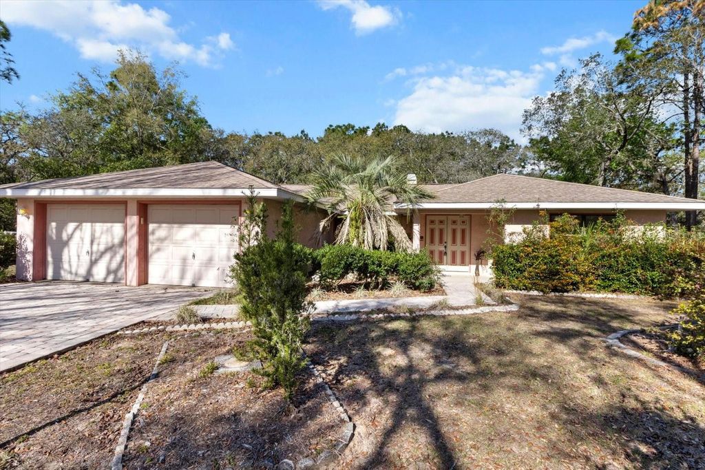 Image 1 of property listing at 5050 N COCONUT TERRACE, Beverly Hills, FL 34465