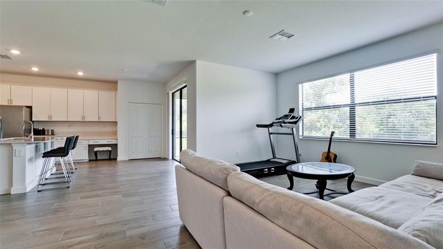 5312 SEAL ISLE COURT, Bradenton, FL 34211