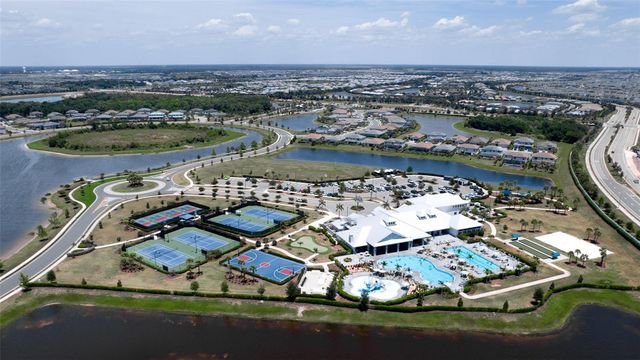 5312 SEAL ISLE COURT, Bradenton, FL 34211
