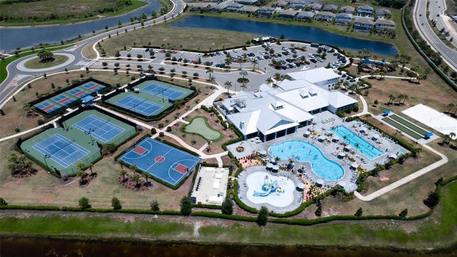 5312 SEAL ISLE COURT, Bradenton, FL 34211