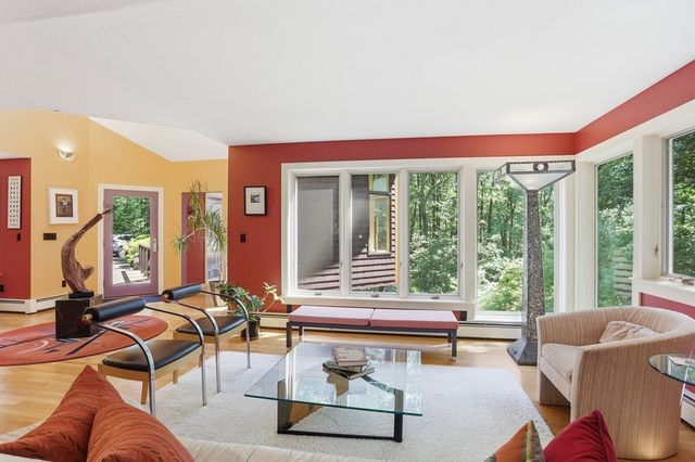 84 Slough Road, Harvard, MA 01451