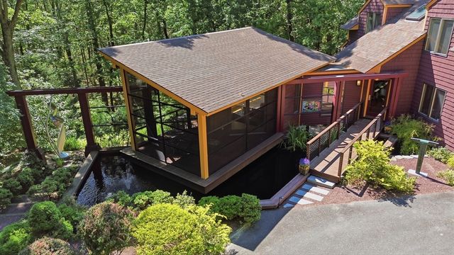 84 Slough Road, Harvard, MA 01451