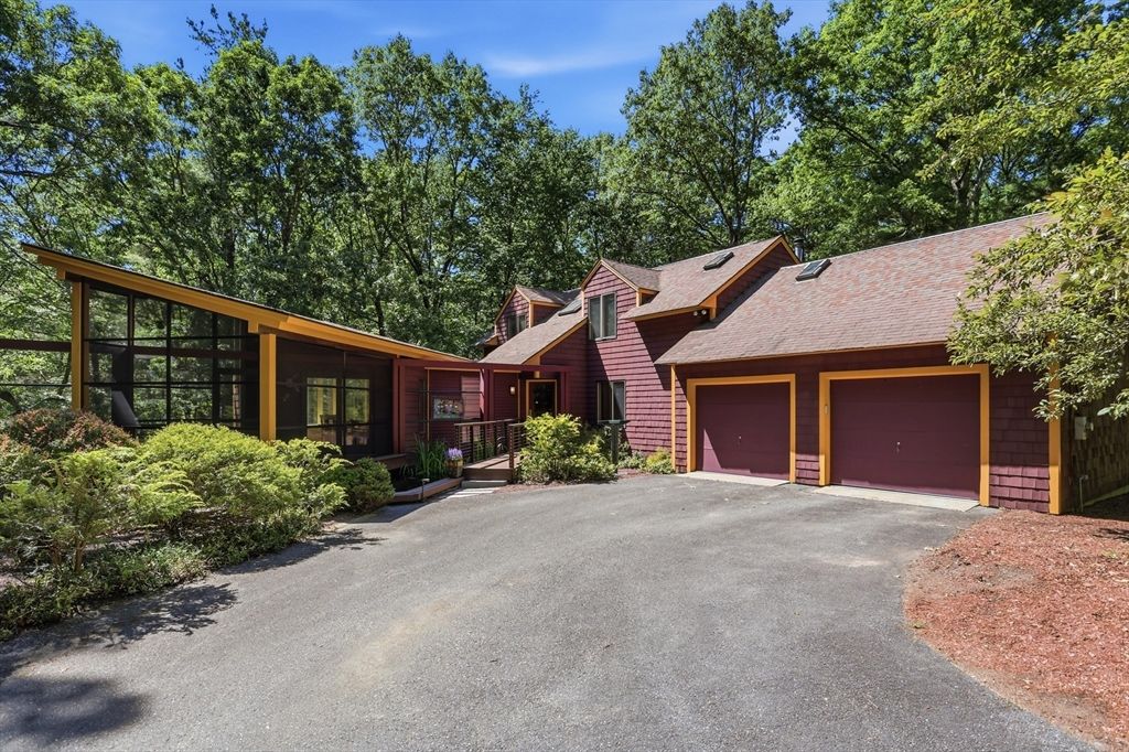 84 Slough Road, Harvard, MA 01451