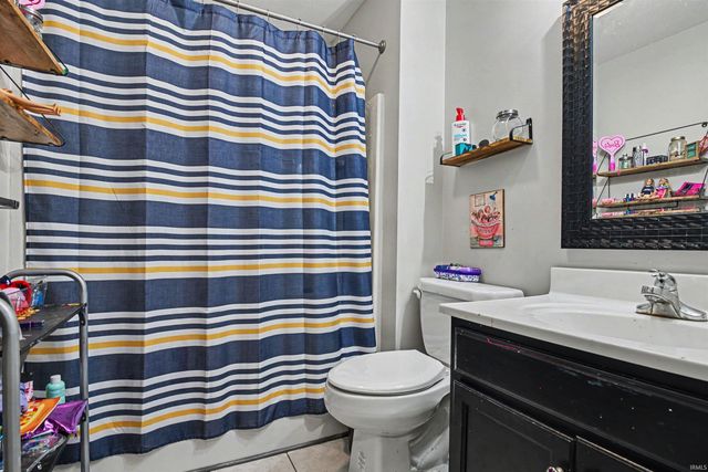 20982 Arcadia Drive, Bristol, IN 46507