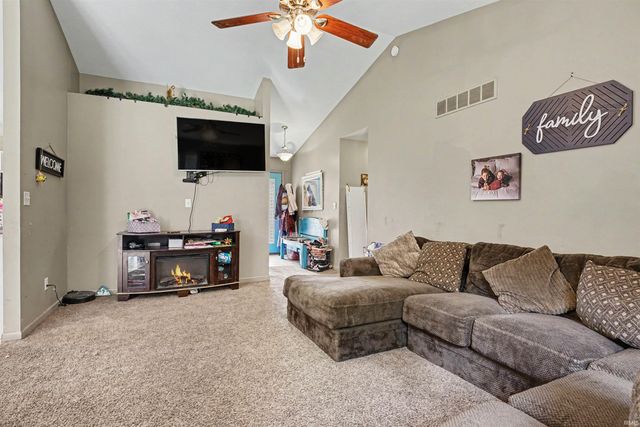 20982 Arcadia Drive, Bristol, IN 46507