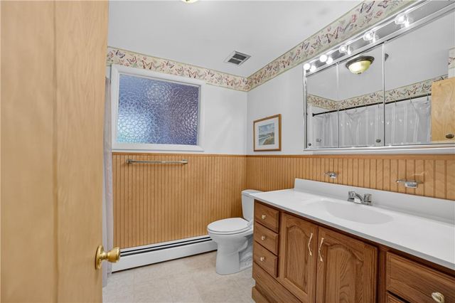 1959 Easthill Drive, Bethlehem City, PA 18017