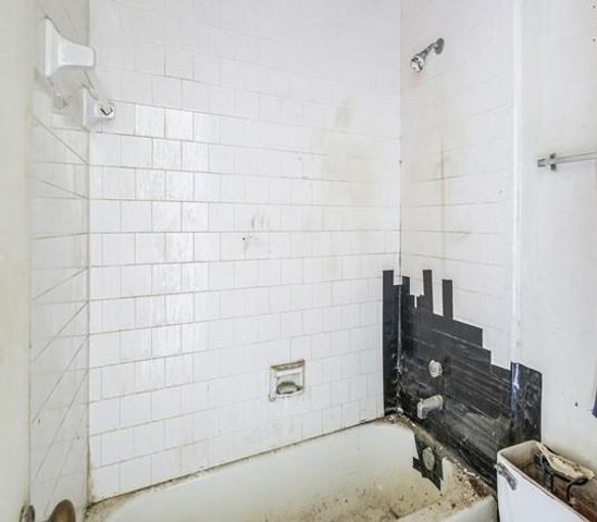 16613 Gold Ridge Lane, Houston, TX 77053