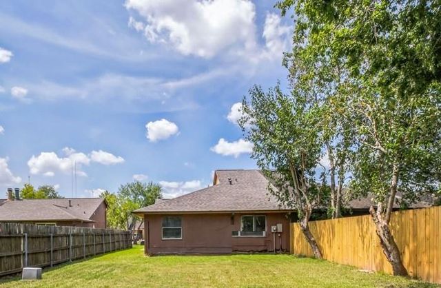 16613 Gold Ridge Lane, Houston, TX 77053