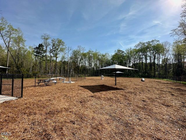 951 Kensley Grove Lane, Fuquay Varina, NC 27526