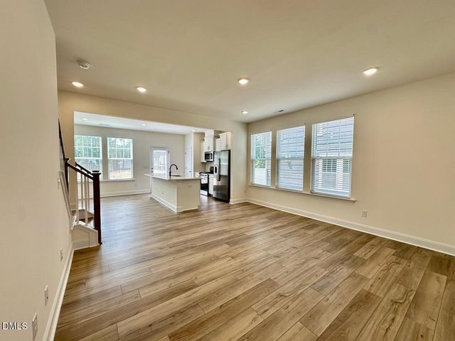 951 Kensley Grove Lane, Fuquay Varina, NC 27526