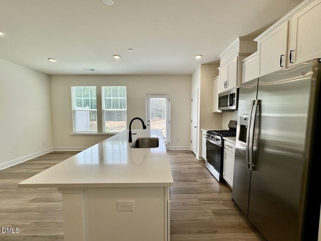 951 Kensley Grove Lane, Fuquay Varina, NC 27526
