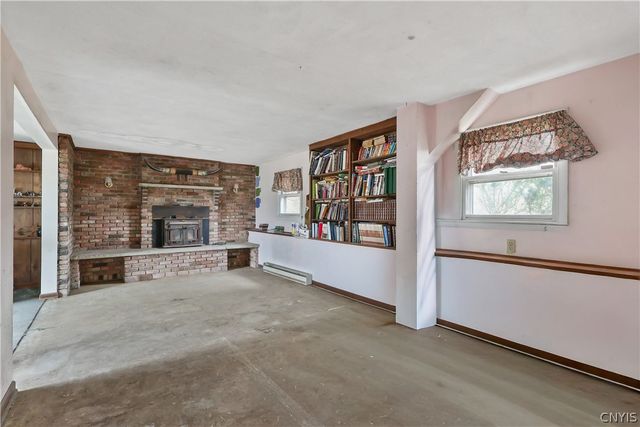 9446 Bear Springs Road, Cicero, NY 13029