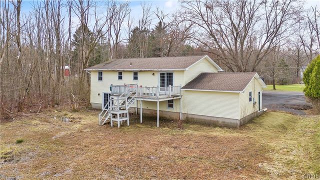 9446 Bear Springs Road, Cicero, NY 13029