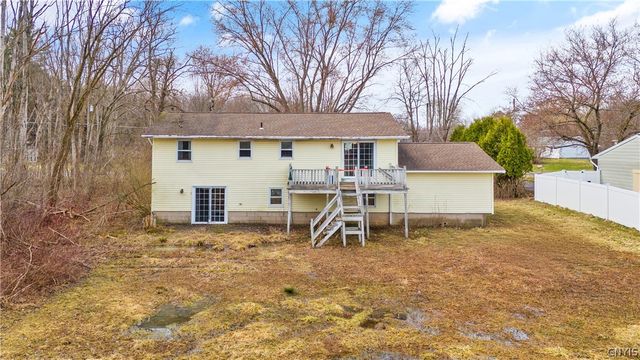 9446 Bear Springs Road, Cicero, NY 13029