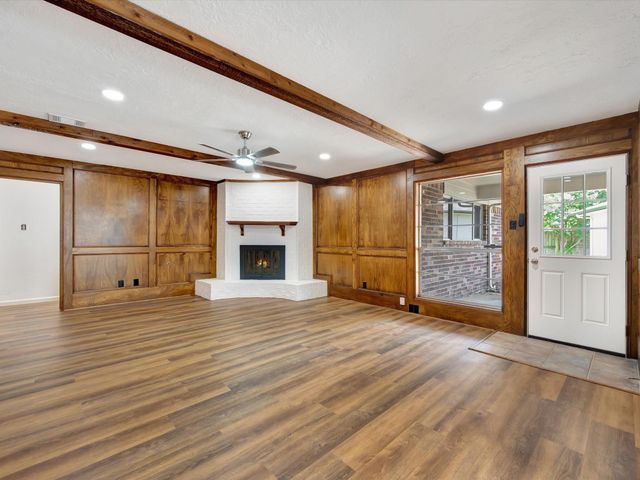 10340 Rocky Hollow Road, La Porte, TX 77571